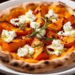 Erntedankfest Kürbis-Pizza mit Ziegenkäse - featured image